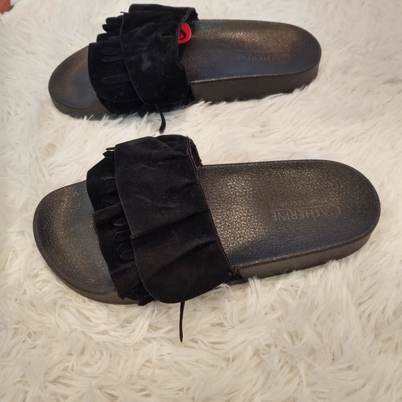 Catherine Malandrino Velvety Fringe Slides - Picture 3 of 4